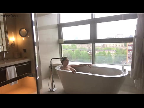 ❤️ Babe yang luar biasa ghairah jerking off dia di dalam bilik air ️❌ lucah super pada ms.happytour.top